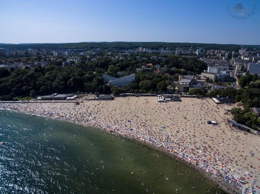 Blekitny Zagiel Aparthotel Gdynia Exterior photo